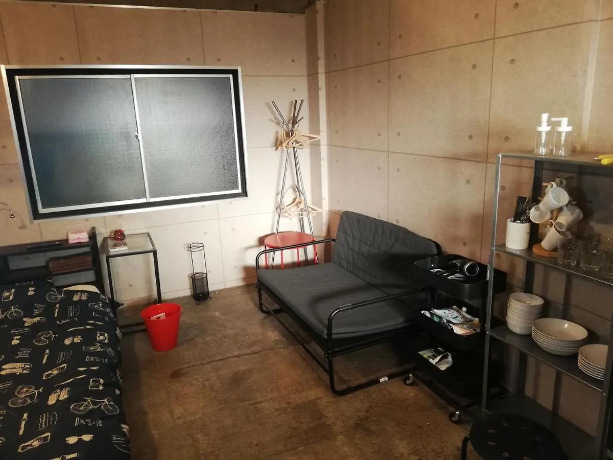 Guest House Kishinosato Осака 0*,  Япония